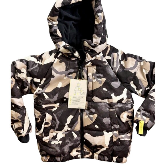 all in motion Other - Boy's Camouflage Puffer Jacket ~ Size: M (8) ~ NWT
